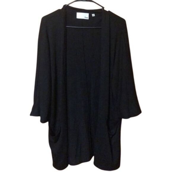 046. Wilfred free ARITZIA Oversized Elegant Black Cardigan with pockets size med - Picture 1 of 2